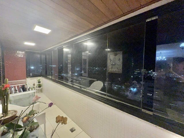 Apartamento 3 quartos e 3 banheiros, à venda, no bairro Atalaia em Aracaju