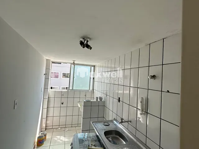 Apartamento 2 quartos e 1 banheiro, à venda, no bairro Sítios Santa Luzia em Aparecida de Goiânia