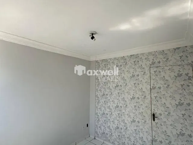 Apartamento 2 quartos e 1 banheiro, à venda, no bairro Sítios Santa Luzia em Aparecida de Goiânia