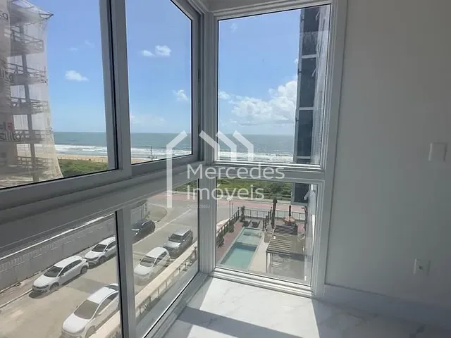 Apartamento com 178m² 3 quartos e 3 banheiros, à venda, no bairro Praia Brava em Itajaí