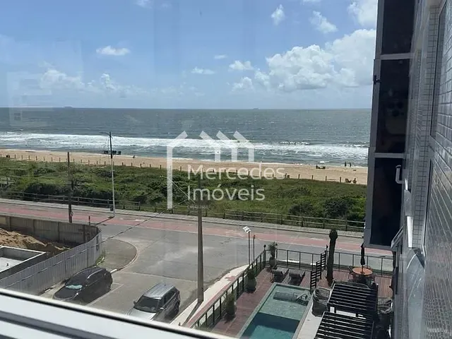 Apartamento com 178m² 3 quartos e 3 banheiros, à venda, no bairro Praia Brava em Itajaí