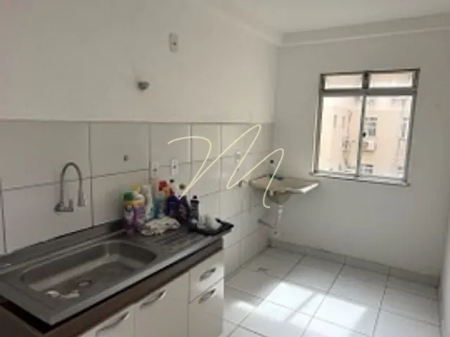 Apartamento 2 quartos e 2 banheiros, para alugar, no bairro Nossa Senhora da Vitória em Ilhéus