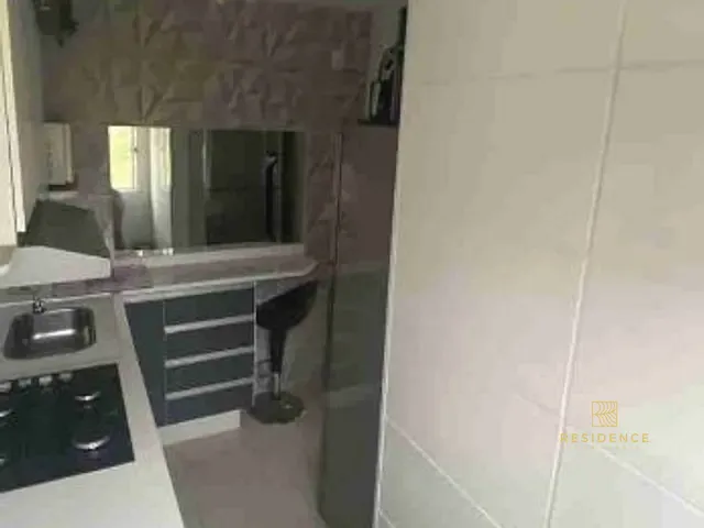 Apartamento 2 quartos e 1 banheiro, à venda, no bairro Três Poços em Volta Redonda