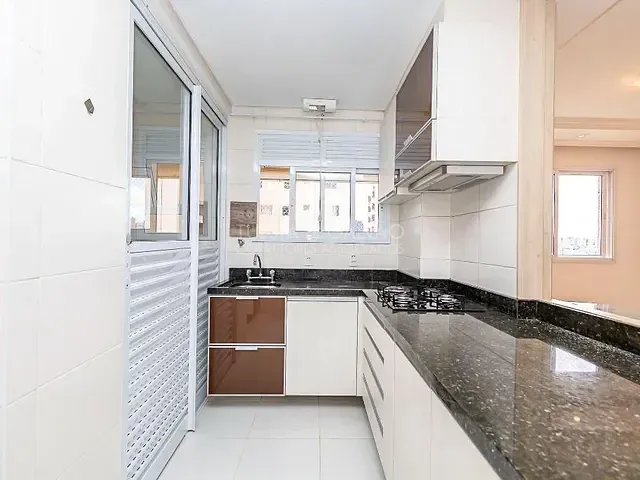 Apartamento com 85m² 3 quartos e 2 banheiros, à venda, no bairro Portão em Curitiba