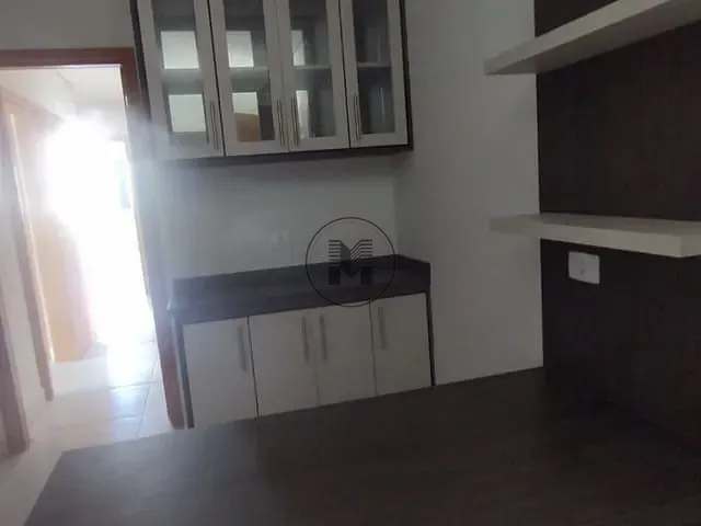 Apartamento com 220m² 4 quartos e 5 banheiros, à venda, no bairro Portal das Colinas em Guaratinguetá