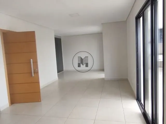 Apartamento com 220m² 4 quartos e 5 banheiros, à venda, no bairro Portal das Colinas em Guaratinguetá