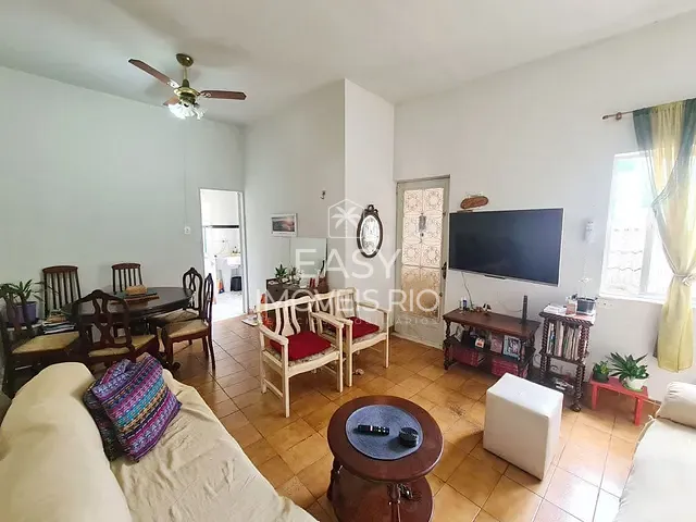 Apartamento com 64m² 2 quartos e 1 banheiro, à venda, no bairro Leblon em Rio de Janeiro