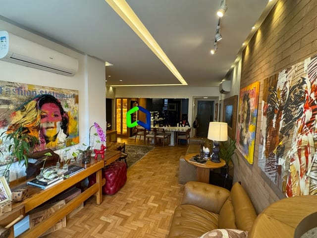 Apartamento com 140m² 3 quartos e 2 banheiros, à venda, no bairro Laranjeiras em Rio de Janeiro