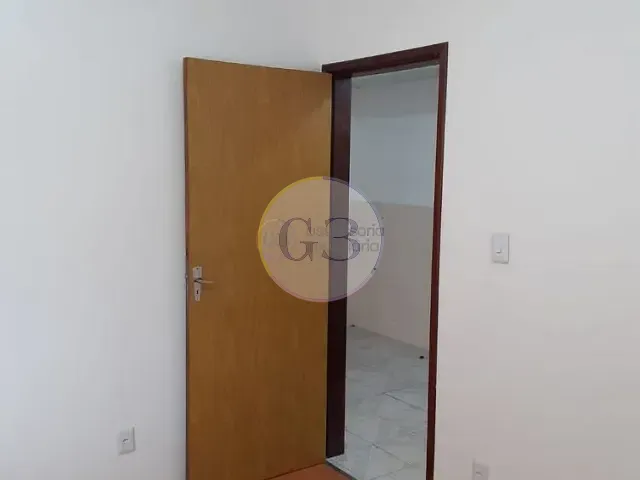 Apartamento 1 quarto e 1 banheiro, à venda ou para alugar, no bairro Areal em Pelotas