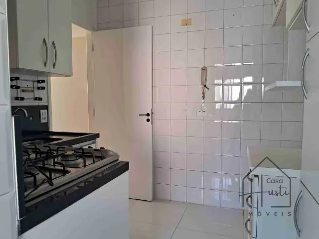 Apartamento com 70m² 2 quartos e 2 banheiros, para alugar, no bairro Granja Viana II em Cotia