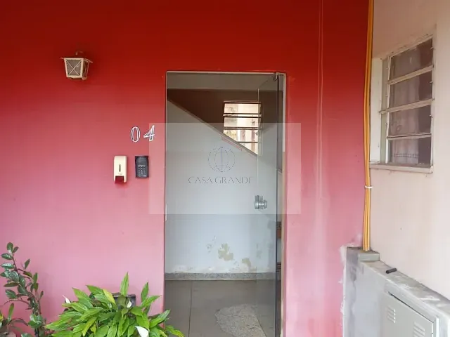 Apartamento 2 quartos e 1 banheiro, à venda, no bairro Busato em Rolândia