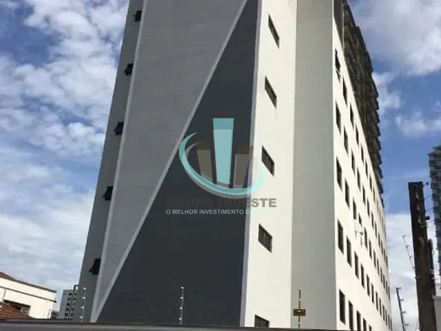 Apartamento com 35m² 1 quarto e 1 banheiro, à venda ou para alugar, no bairro CENTRO em ARARAQUARA