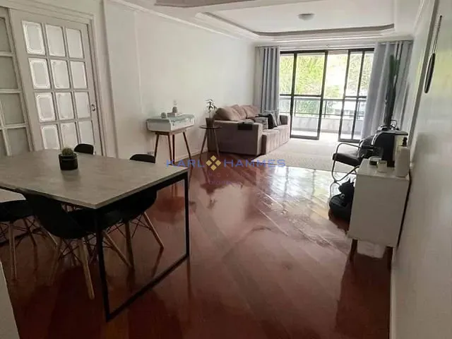 Apartamento 3 quartos e 3 banheiros, à venda, no bairro Retiro em Petrópolis