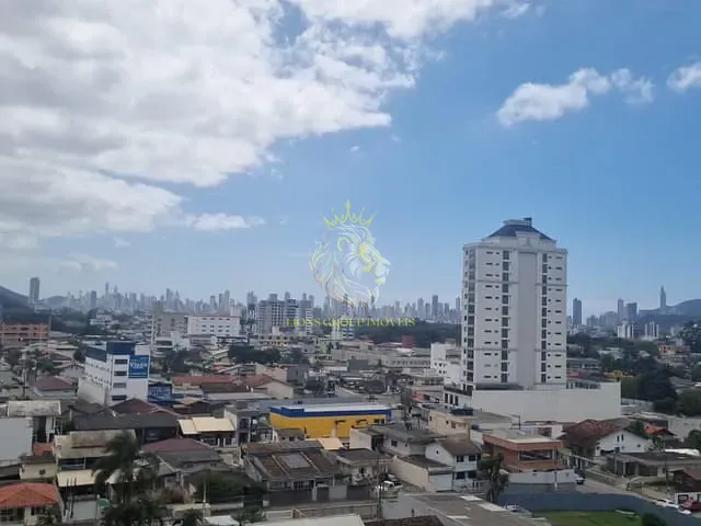 Apartamento 3 quartos e 3 banheiros, à venda, no bairro Centro em Camboriú