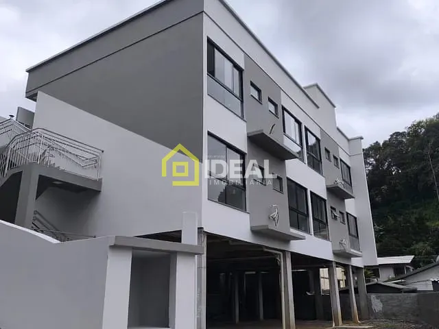 Apartamento 1 quarto e 1 banheiro, para alugar, no bairro Centro em Concórdia