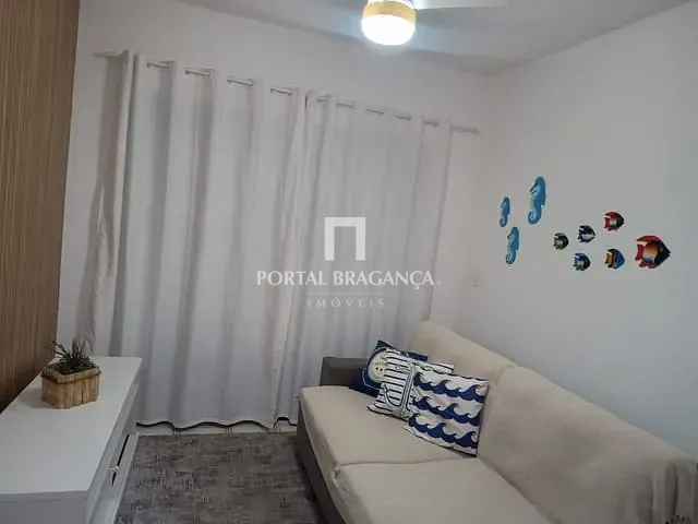Apartamento 2 quartos e 2 banheiros, à venda, no bairro Jardim Astúrias em Guarujá