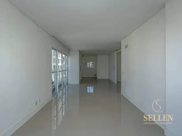 Apartamento com 369m² 3 quartos e 3 banheiros, à venda, no bairro Centro em Balneário Camboriú