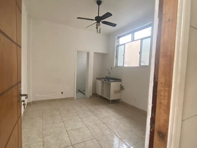 Apartamento 1 quarto e 1 banheiro, à venda, no bairro Centro em Rio de Janeiro