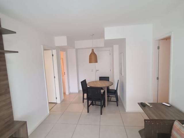 Apartamento com 54m² 1 quarto e 2 banheiros, para alugar, no bairro Recreio dos Bandeirantes em Rio de Janeiro