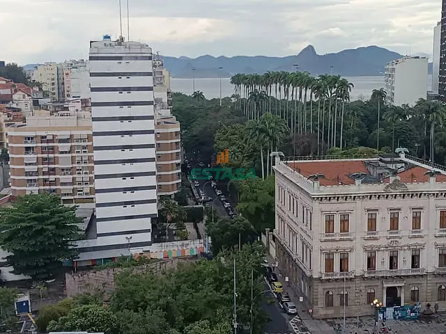 Apartamento 3 quartos e 2 banheiros, à venda, no bairro Flamengo em Rio de Janeiro