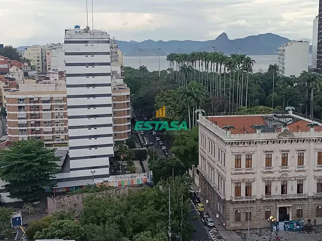 Apartamento 3 quartos e 2 banheiros, à venda, no bairro Flamengo em Rio de Janeiro