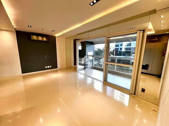 Apartamento com 178m² 3 quartos e 2 banheiros, à venda, no bairro Gleba Fazenda Palhano em Londrina