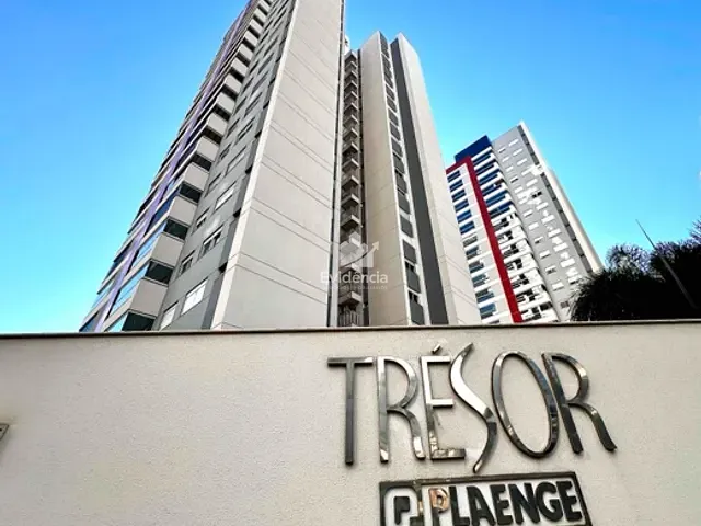 Apartamento com 178m² 3 quartos e 2 banheiros, à venda, no bairro Gleba Fazenda Palhano em Londrina