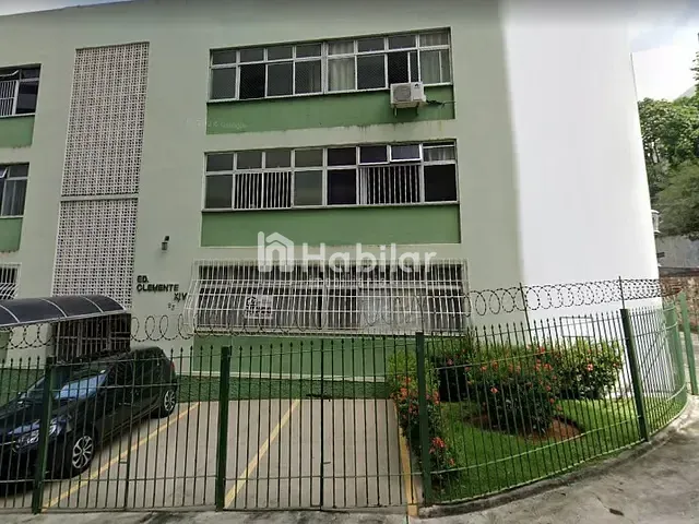 Apartamento 2 quartos e 2 banheiros, para alugar, no bairro Graça em Salvador