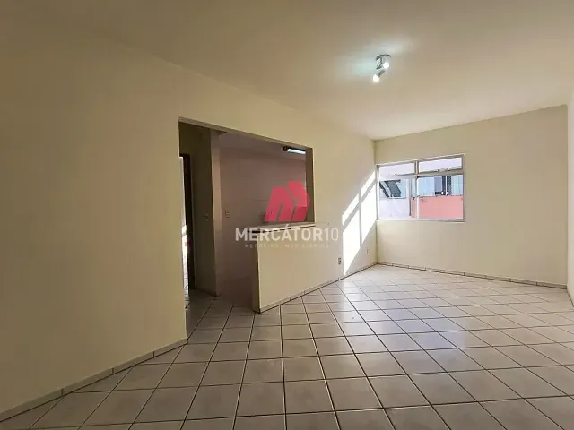 Apartamento 1 quarto e 1 banheiro, para alugar, no bairro Victor Konder em Blumenau