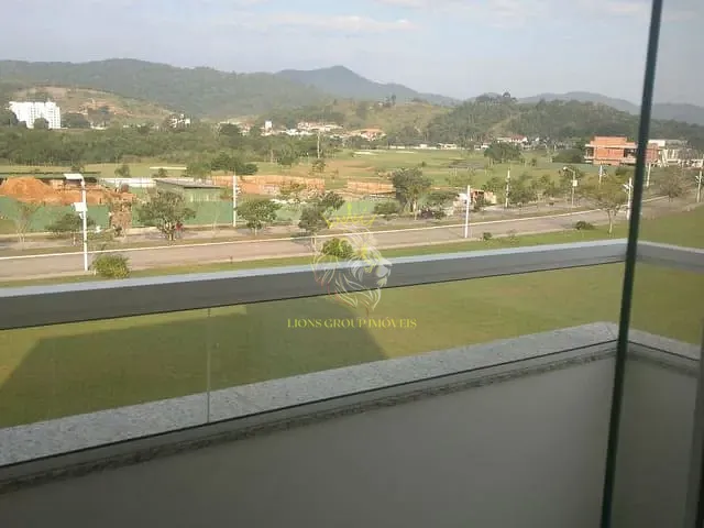 Apartamento 3 quartos e 2 banheiros, à venda, no bairro Centro em Camboriú