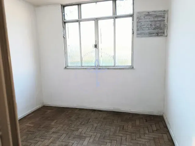 Apartamento 2 quartos e 1 banheiro, para alugar, no bairro Padre Miguel em Rio de Janeiro
