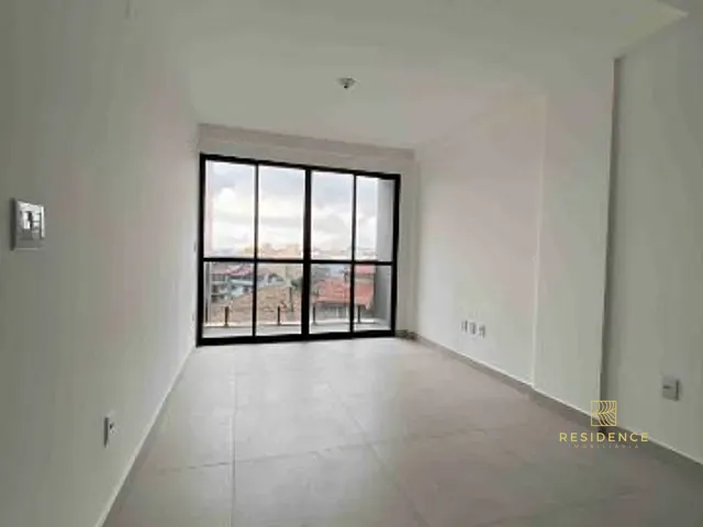 Apartamento 3 quartos e 2 banheiros, à venda, no bairro Niterói em Volta Redonda