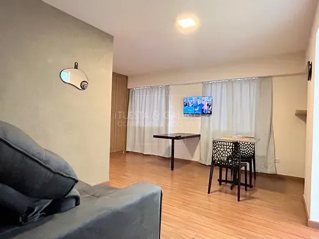 Apartamento com 32m² 1 quarto e 1 banheiro, à venda, no bairro Centro em Curitiba
