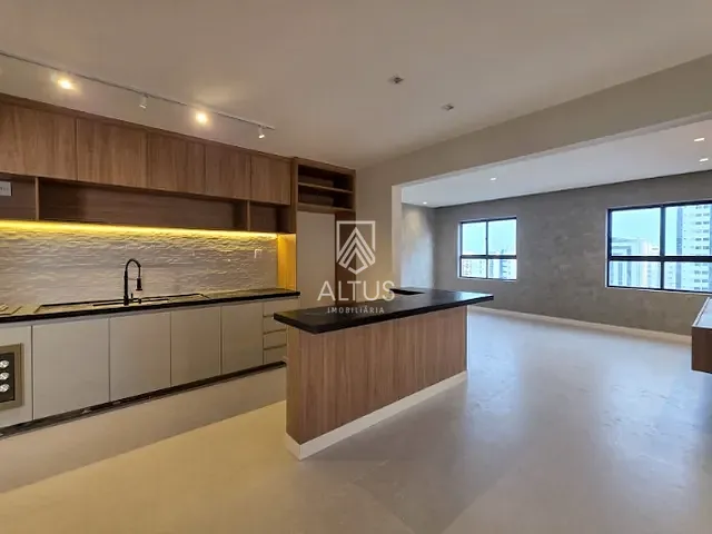 Apartamento 3 quartos e 1 banheiro, à venda, no bairro Pituba em Salvador