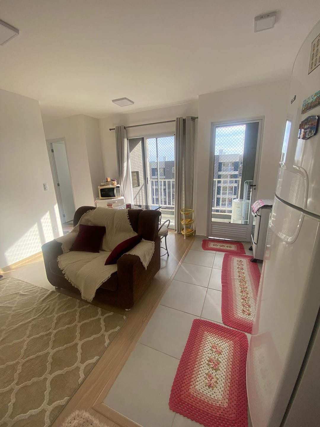 Apartamento à venda com 2 quartos, 46m² - Foto 2