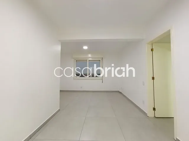 Apartamento 2 quartos e 2 banheiros, à venda, no bairro Centro em São Leopoldo