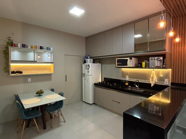Apartamento 2 quartos e 3 banheiros, à venda, no bairro Jardim Piratininga em Franca