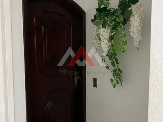 Apartamento 2 quartos e 1 banheiro, à venda, no bairro Santa Rosa em Niterói
