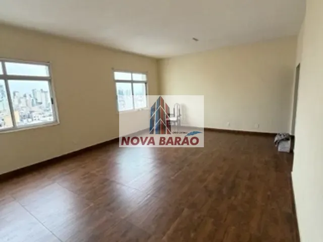Apartamento com 200m² 2 quartos e 3 banheiros, para alugar, no bairro República em São Paulo