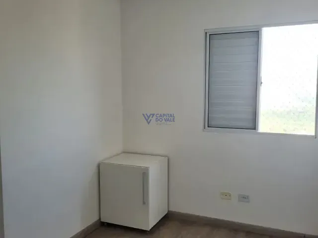 Apartamento 2 quartos e 2 banheiros, à venda, no bairro Vila Industrial em São José dos Campos
