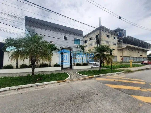 Apartamento 2 quartos e 2 banheiros, para alugar, no bairro Inoã (Inoã) em Maricá