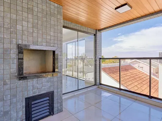 Apartamento com 60m² 2 quartos e 2 banheiros, para alugar, no bairro Guaíra em Curitiba