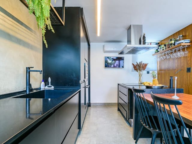 Apartamento com 163m² 2 quartos e 4 banheiros, à venda, no bairro Zona Industrial em Guará