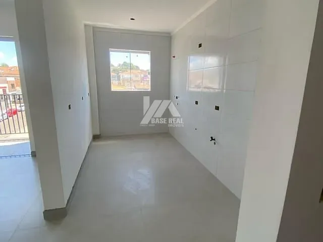 Apartamento com 78m² 2 quartos e 1 banheiro, à venda, no bairro Uvaranas em Ponta Grossa
