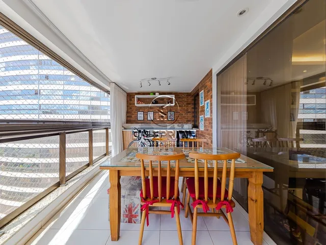 Apartamento 4 quartos e 5 banheiros, à venda, no bairro Norte (Águas Claras) em Brasília