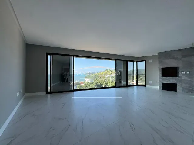 Apartamento 3 quartos e 4 banheiros, à venda, no bairro Balneário Perequê em Porto Belo