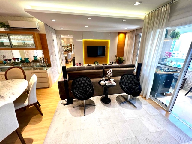 Foto do Apartamento - Apto à venda com área de lazer,  Ed. SANTOS 1250, 85m² útil, sala estendida, 2 dorm. (1 suíte) sacada c/ churrasqueira, 2 vagas paralelas, Londrina - Centro | EVIDÊNCIA Imóveis