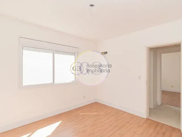 Apartamento 3 quartos e 2 banheiros, para alugar, no bairro São Gonçalo em Pelotas