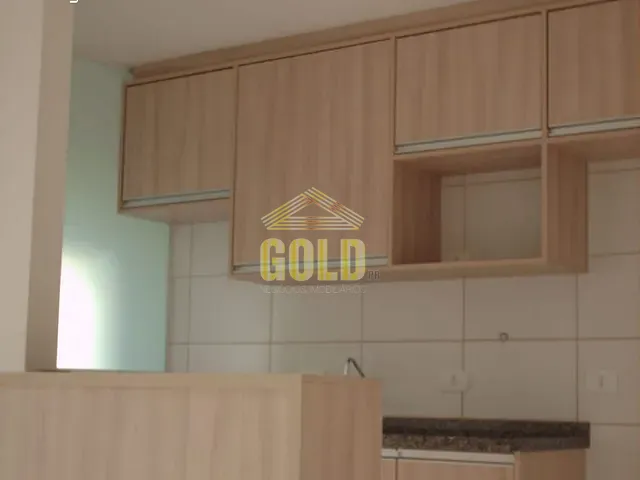 Apartamento 3 quartos e 1 banheiro, à venda, no bairro Champagnat em Londrina