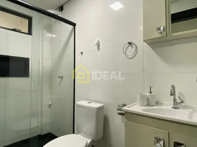 Apartamento 1 quarto e 1 banheiro, para alugar, no bairro Centro em Concórdia